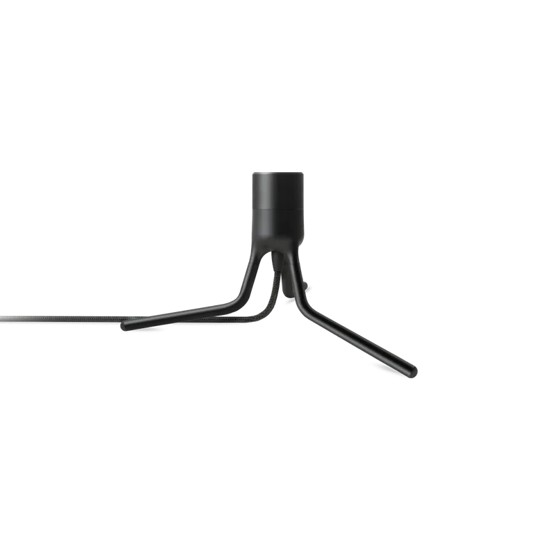 Tripod Base | lampestander van UMAGE in Black – productfoto