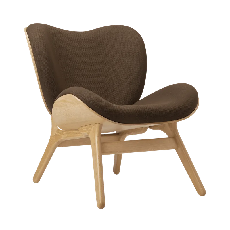 A Conversation Piece | loungestol, lav by UMAGE in Oak, Mocca – product photo