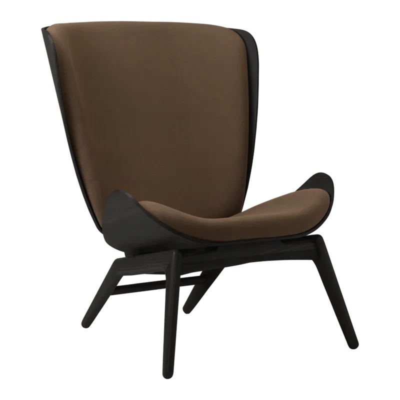 The Reader | lænestol van UMAGE in Black Oak, Mocca – productfoto