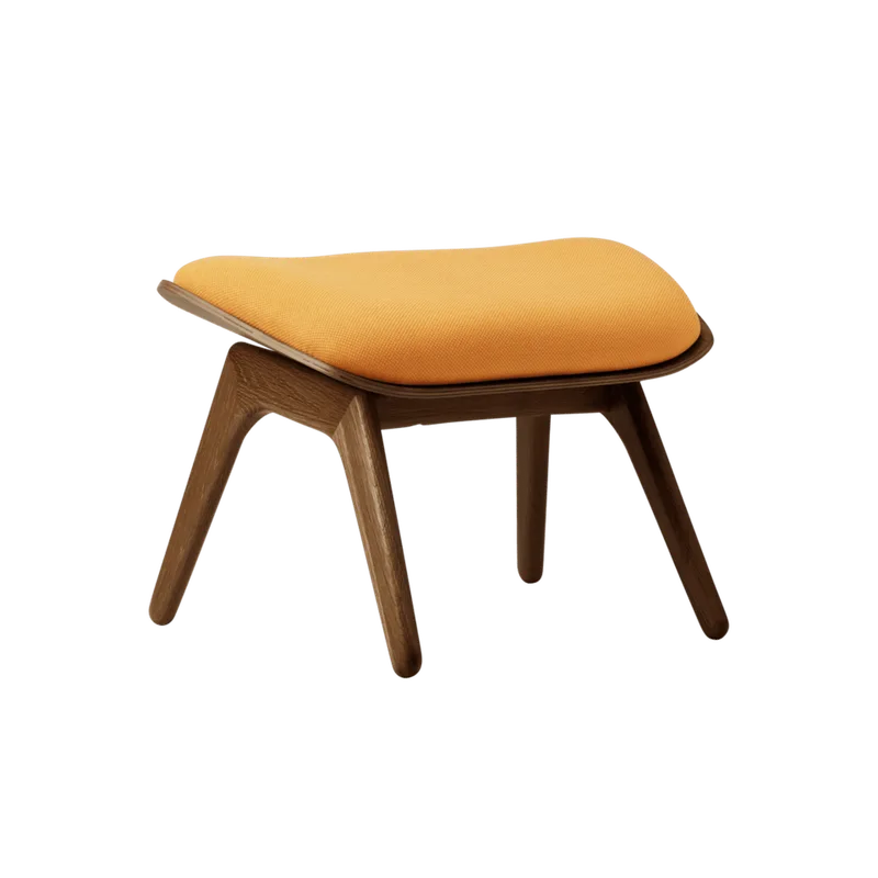 The Reader | ottoman van UMAGE in Dark Oak, Tangerine – productfoto