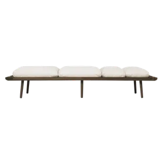 Lounge Around | daybed, Horizons von UMAGE in Dark Oak, White Sands – Produktfoto 2 von 2