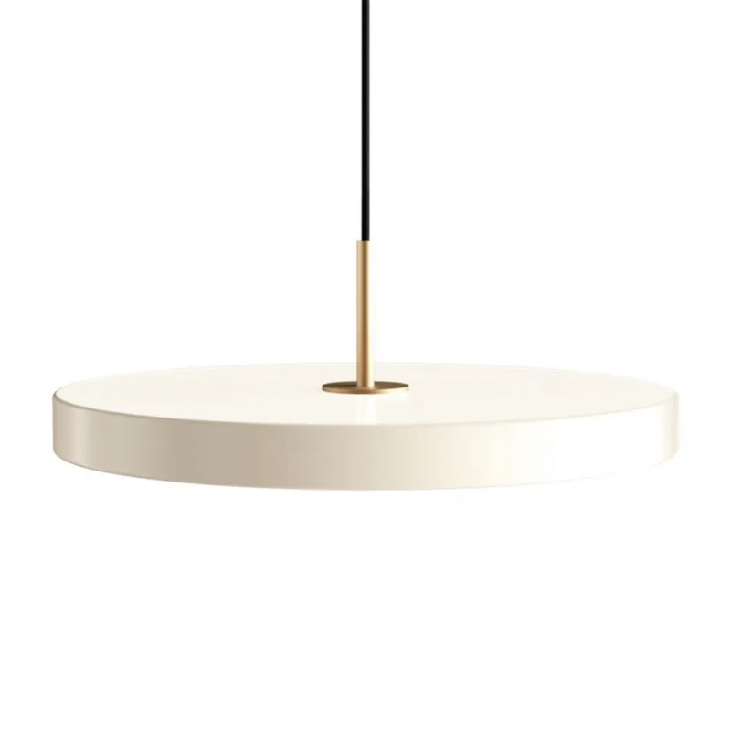 Asteria Plus | pendellampe van UMAGE in Pearl White, Brass Top, Medium – productfoto