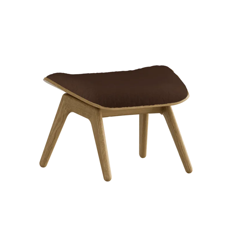 The Reader | ottoman van UMAGE in Oak, Teddy Brown – productfoto
