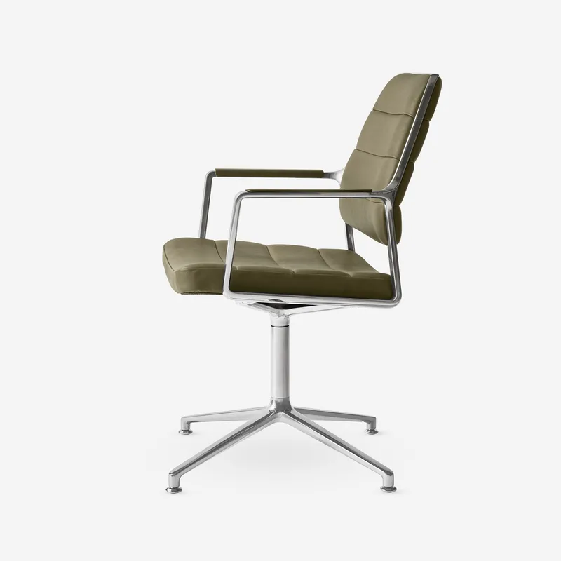 Swivel Chair | 455 de Vipp – photo du produit