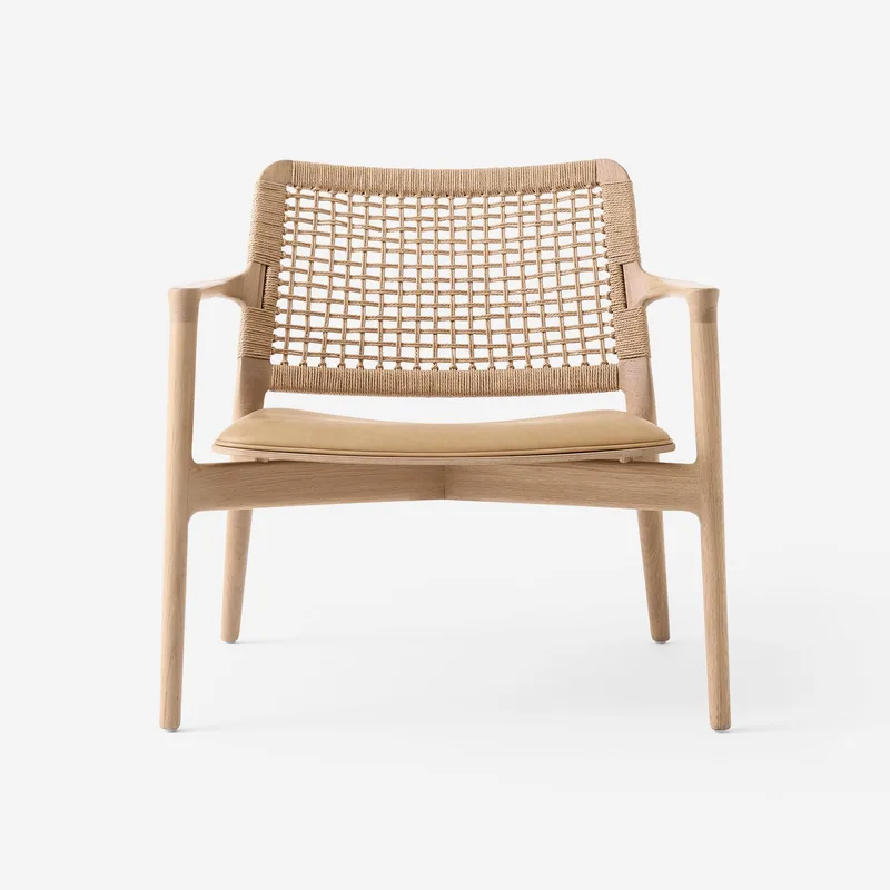 Cabin Lounge Chair by Vipp – product photo