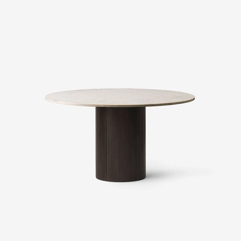 Cabin Round Table by Vipp – product photo