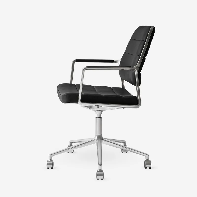 Swivel Chair | 455+ by Vipp – product photo