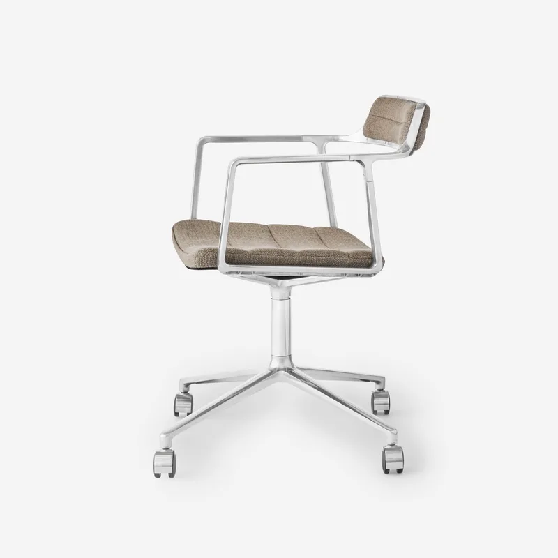 Swivel Chair | 452 van Vipp – productfoto