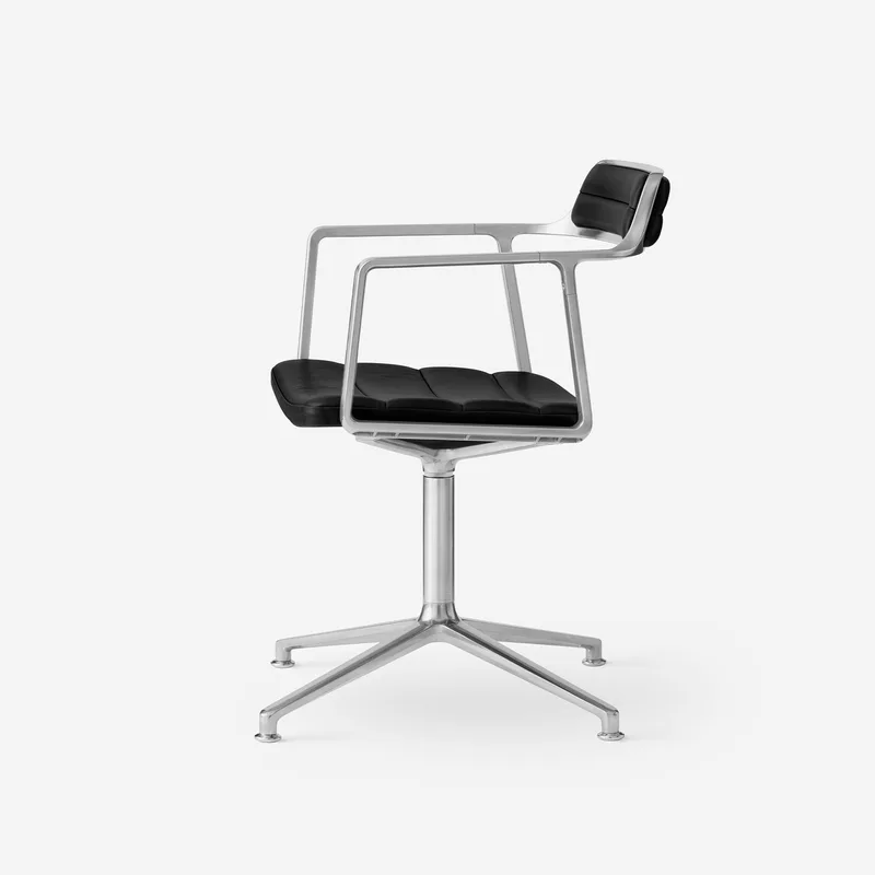 Swivel Chair | 452 von Vipp – Produktfoto