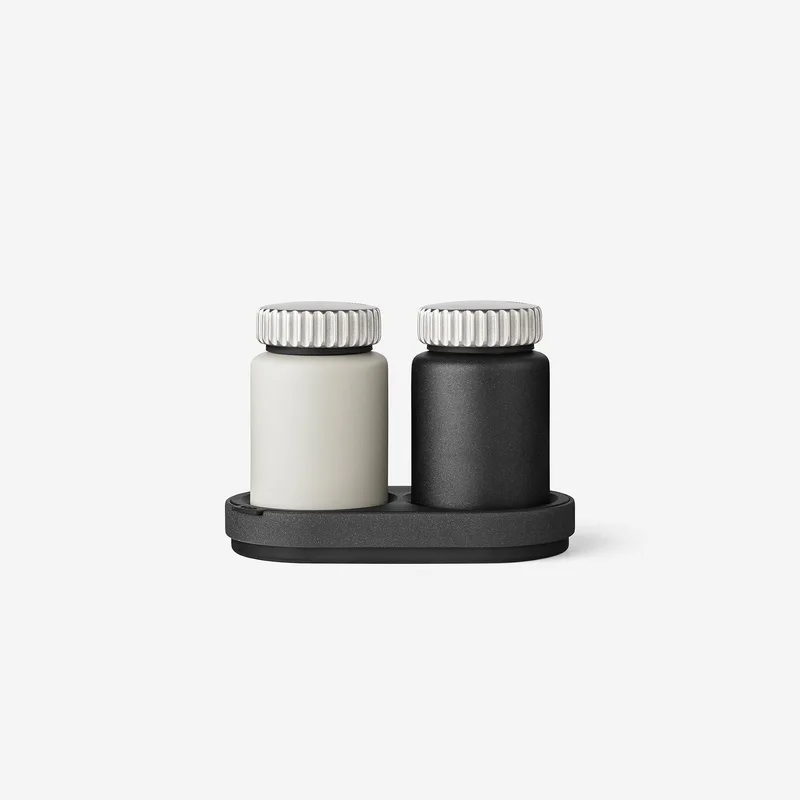 Salt & Pepper von Vipp – Produktfoto