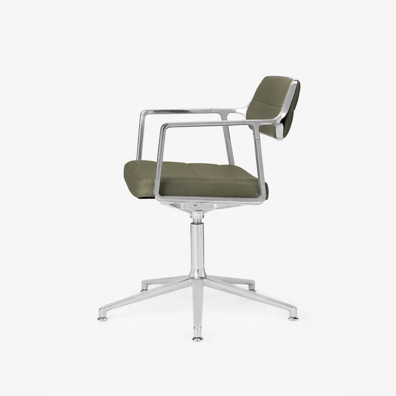 Swivel Chair | 453+ by Vipp – product photo