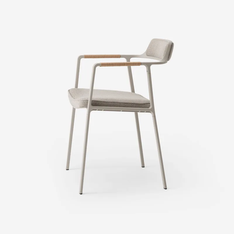 Open-Air Chair von Vipp – Produktfoto