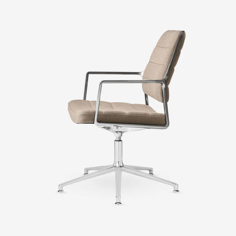 Swivel Chair | 455+ by Vipp – product photo