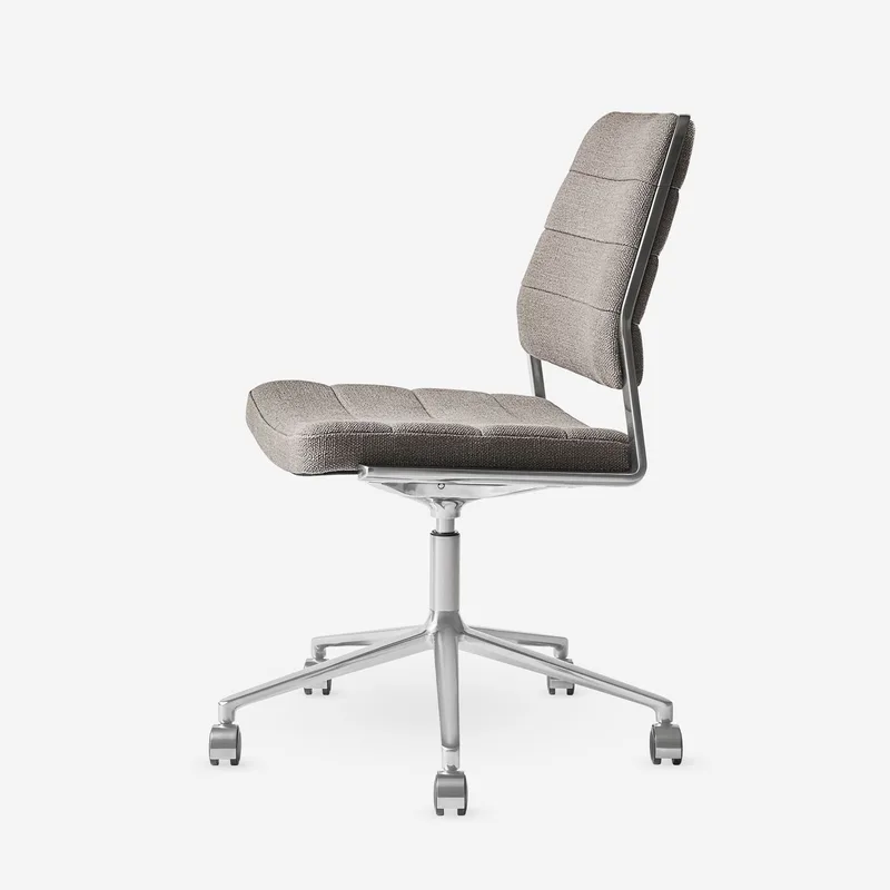 Swivel Chair | 454+ by Vipp – product photo
