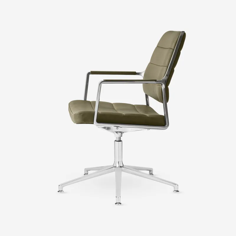 Swivel Chair | 455+ van Vipp – productfoto
