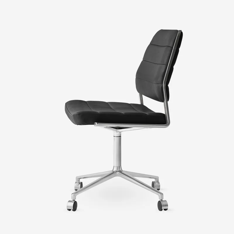 Swivel Chair | 454 van Vipp – productfoto