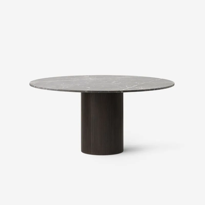 Cabin Round Table by Vipp – product photo