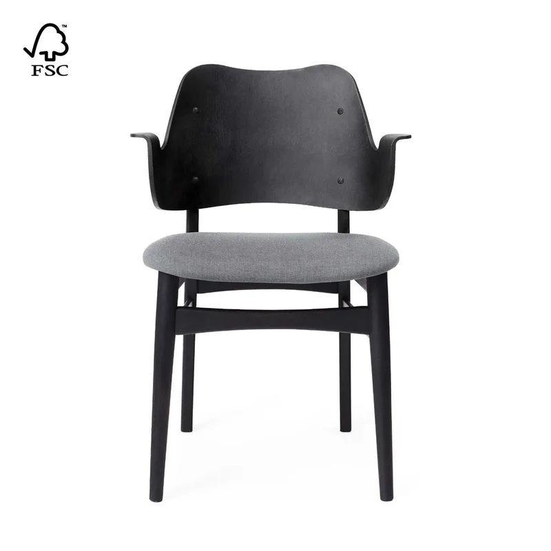 Gesture Chair van Warm Nordic – productfoto