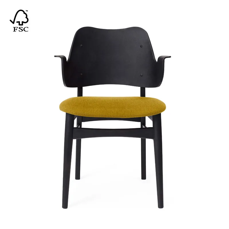 Gesture Chair van Warm Nordic – productfoto