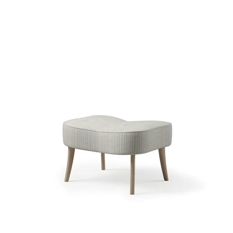 Pragh Footstool de Warm Nordic – photo du produit