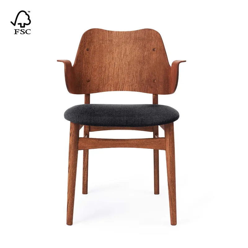 Gesture Chair van Warm Nordic – productfoto