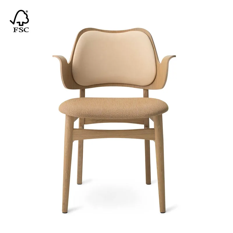 Gesture Chair van Warm Nordic – productfoto