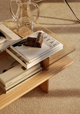 Booknd by WOUD in Brun – interior photo 1 of 4