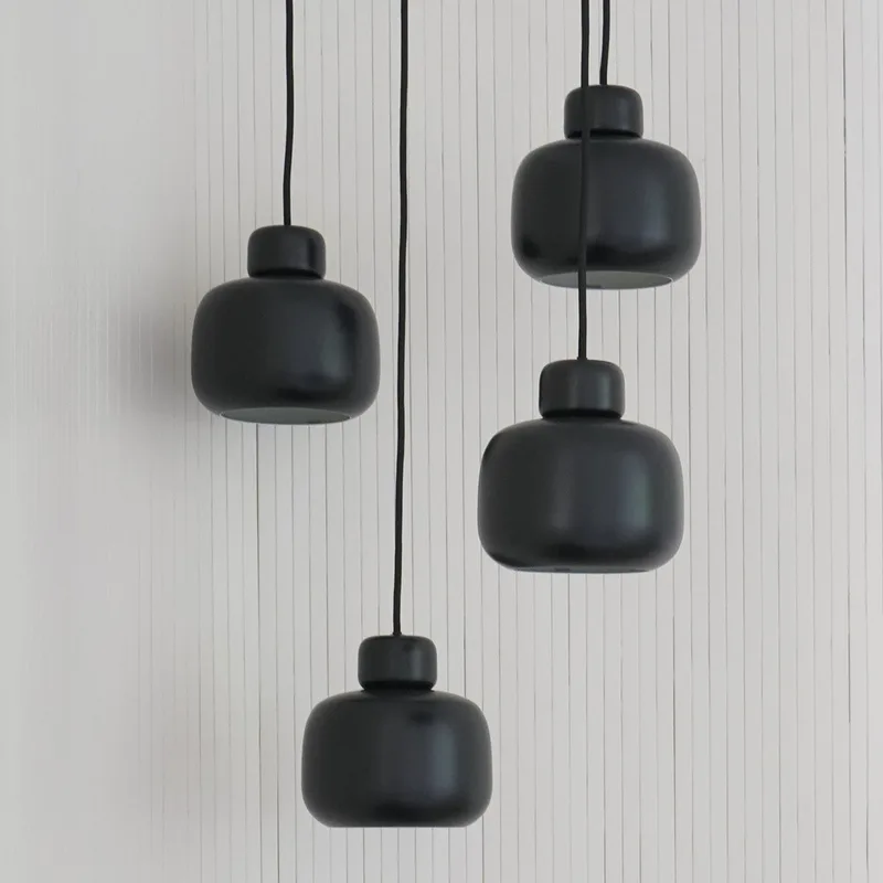 Stone Pendel (lille) by WOUD in Sort – product photo 1 of 3