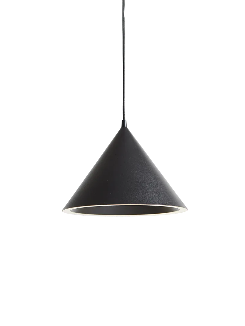 Annular Pendel (lille) by WOUD in Sort – product photo 1 of 5