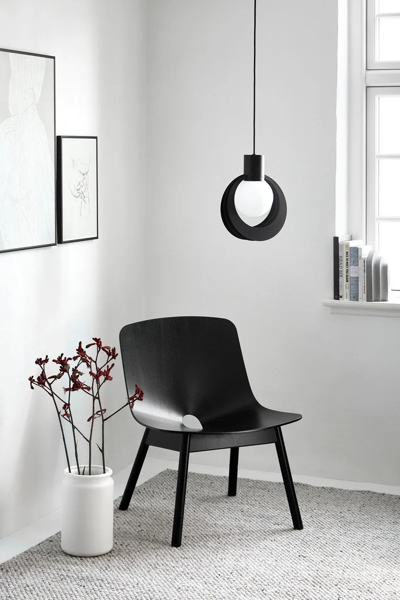 Tact Tæppe (200 x 300) by WOUD in Mørkegrå – interior photo 2 of 4