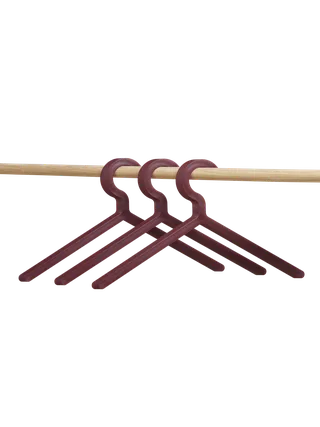 Illusion Bøjler (3 stk.) de WOUD en Deep red – photo du produit 4 sur 5