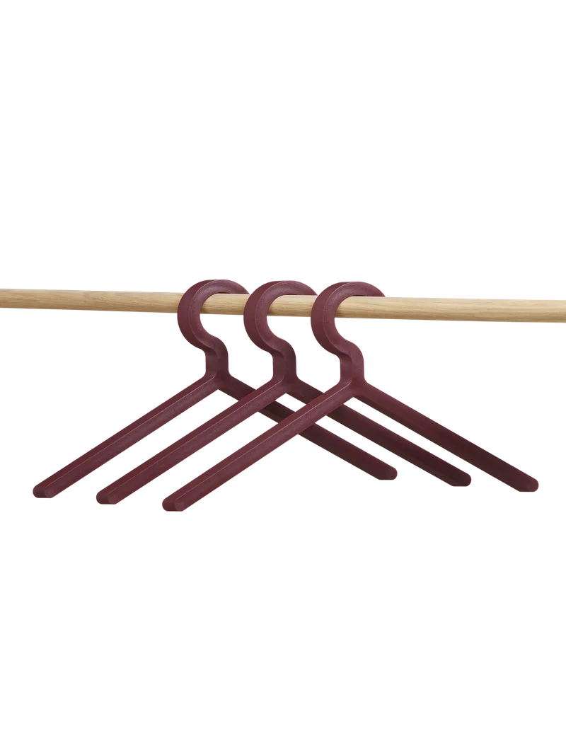 Illusion Bøjler (3 stk.) de WOUD en Deep red – photo du produit 4 sur 5
