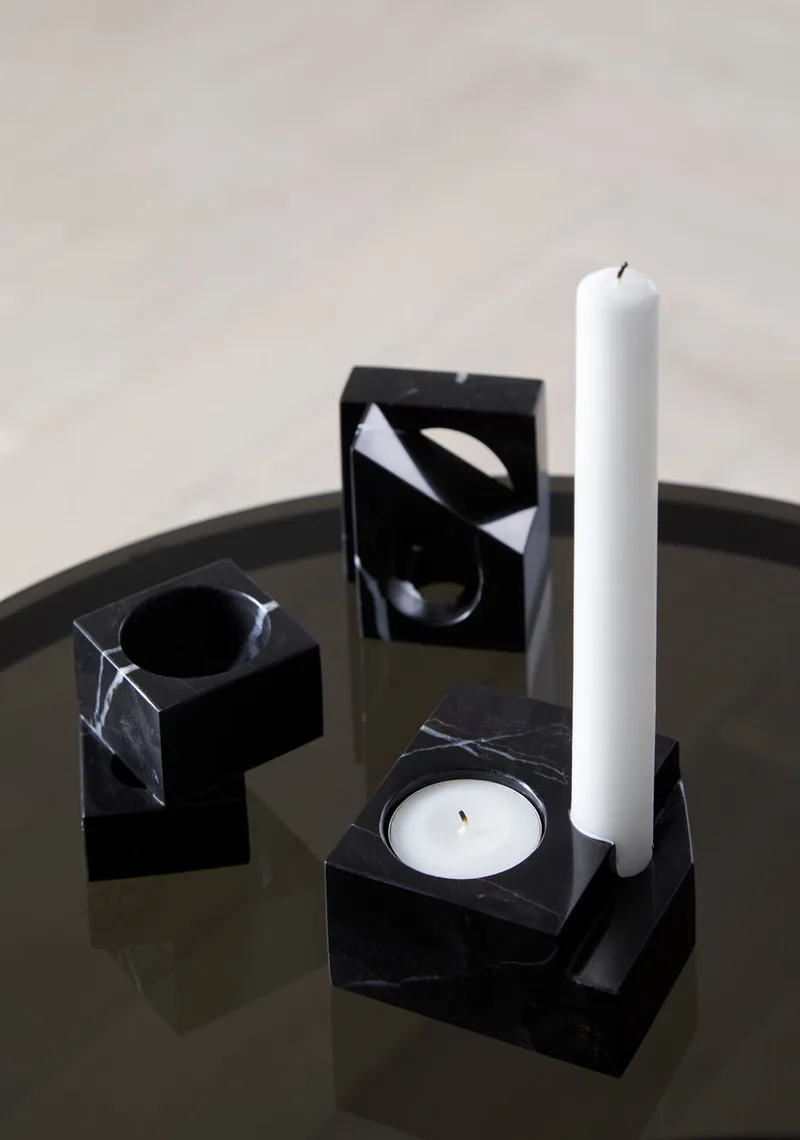 Jeu de Dés Lysestage (2) by WOUD in Sort – interior photo 3 of 4