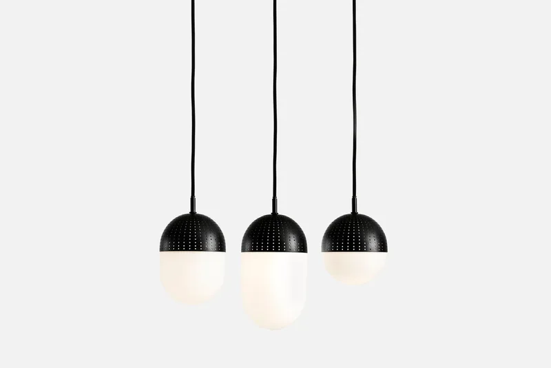 Dot Pendel (medium) van WOUD in Sort – productfoto 4 van 5