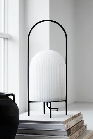 Ghost Bordlampe de WOUD – photo d’ambiance 1 sur 4