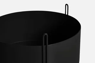 Pidestall Plantekasse (medium) van WOUD in Sort – productfoto 2 van 4
