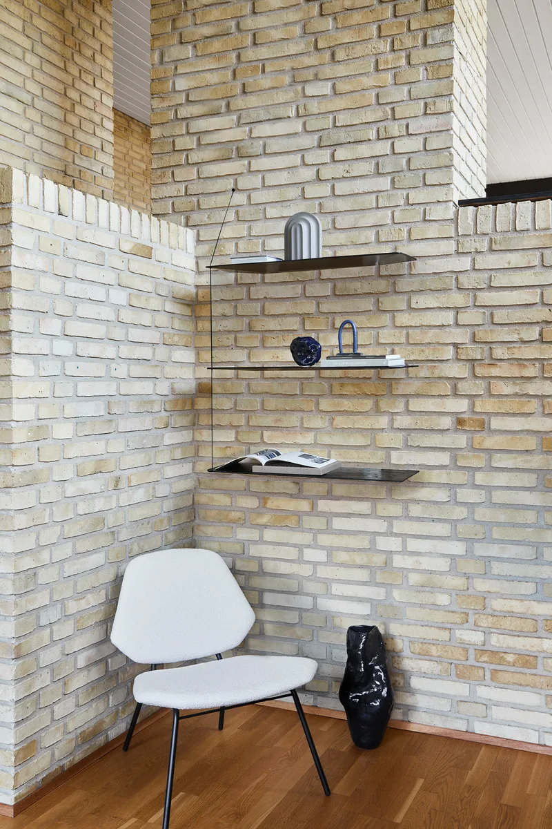 Stedge Hylde by WOUD in 60 cm, Sort metal, Sort (3 hylder) – interior photo 1 of 2