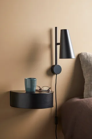 Cono Væglampe by WOUD in Sort – interior photo 2 of 5