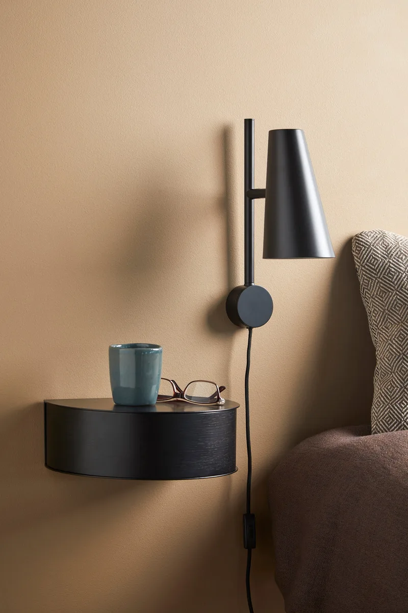 Cono Væglampe by WOUD in Sort – interior photo 2 of 5