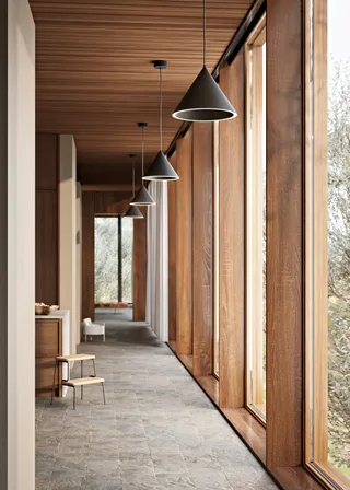 Annular Pendel (lille) by WOUD in Sort – interior photo 5 of 5