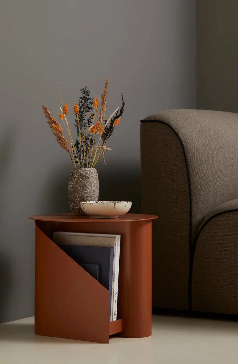 Sentrum Sidebord van WOUD in Burnt Orange – sfeerfoto 2 van 4