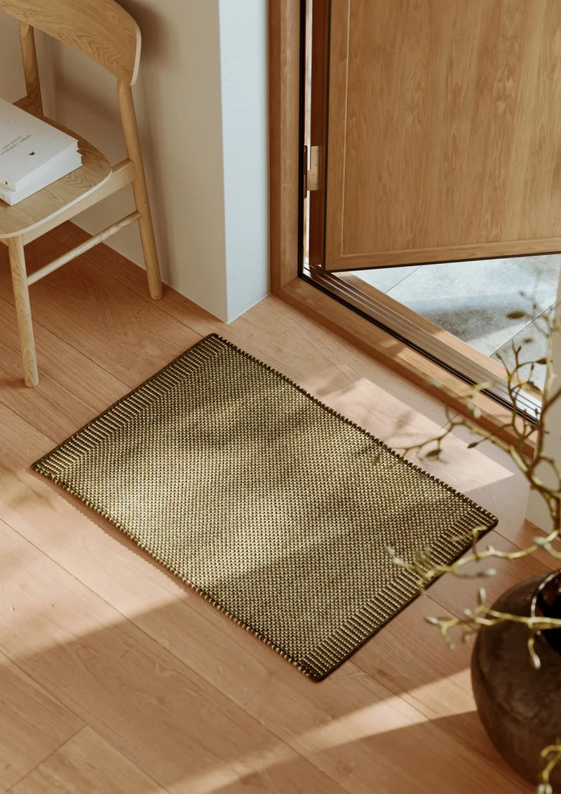 Rombo Måtte (60 x 90) by WOUD in Mosgrøn – interior photo 1 of 2