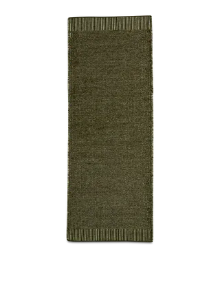 Rombo Tæppe (75 x 200) van WOUD in Mosgrøn – productfoto 2 van 2