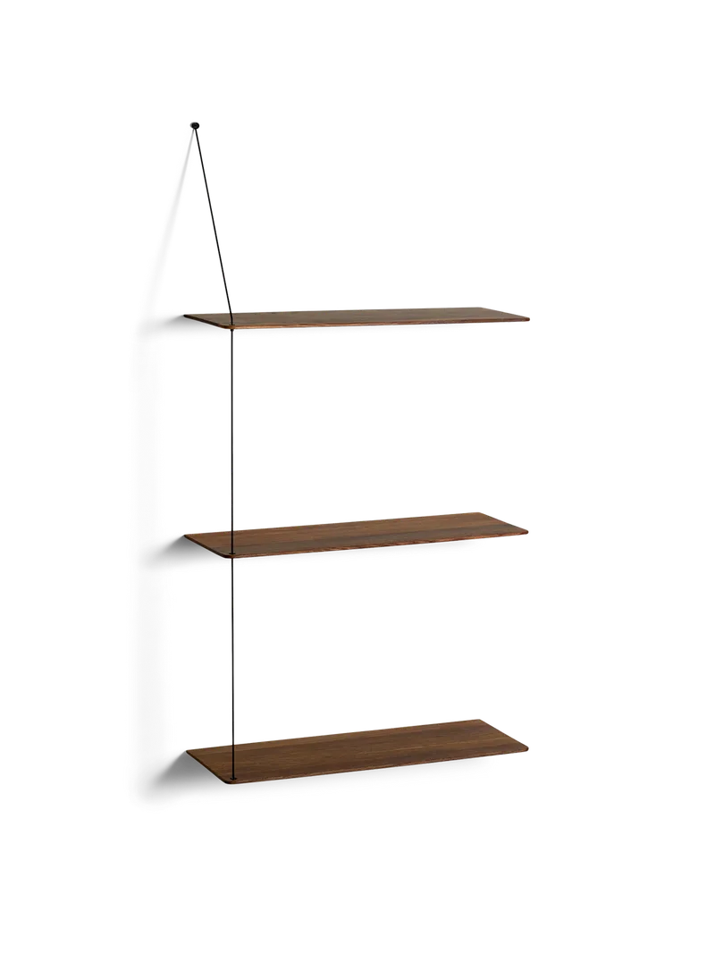 Stedge Hylde van WOUD in 60 cm, Sort metal, Røget eg (3 hylder) – productfoto 2 van 2