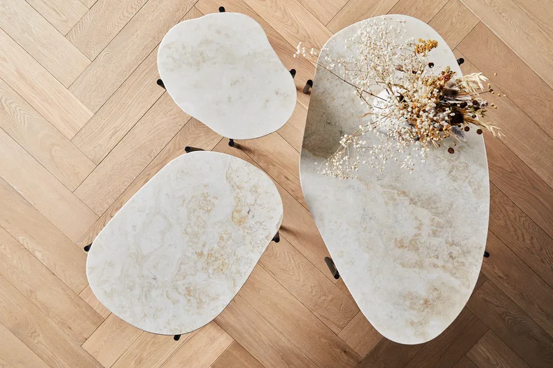 La Terra Sidebord (lille) von WOUD in Ivory – Ambientefoto 1 von 4