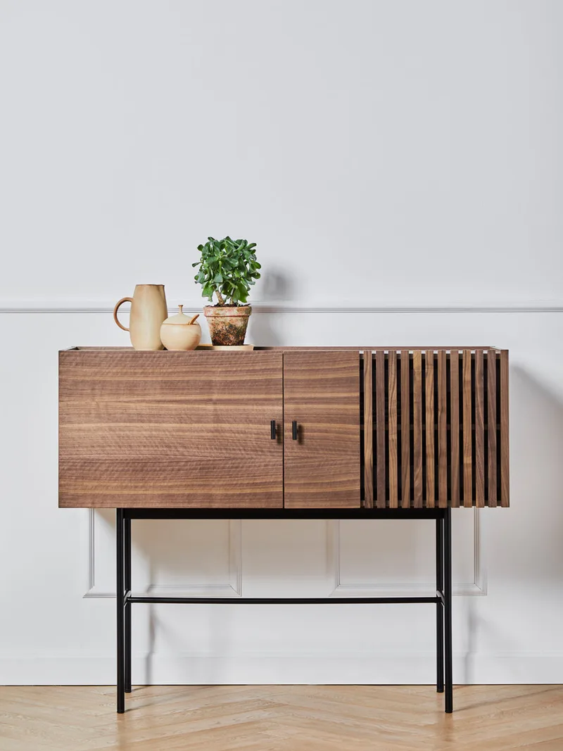Array Skænk (120 cm) by WOUD in Valnød – interior photo 1 of 3